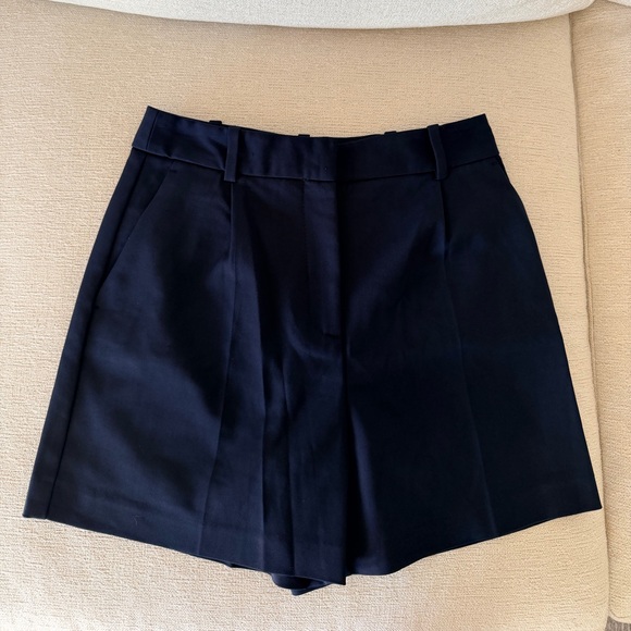 Zara Pants - Zara Navy Color Shorts